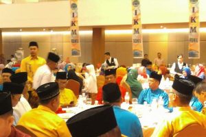 Hadiri Halal Bi Halal IKM Rohil, Bupati Suyatno Curhat Soal APBD Ke Gubri